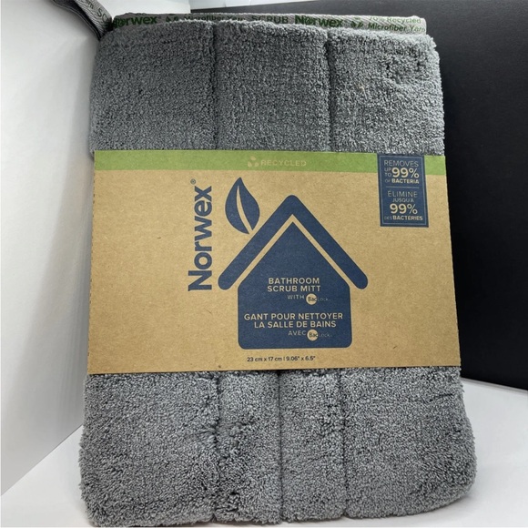 Norwex Bathroom Scrub Mitt in Graphite Brand New. - Picture 1 of 8